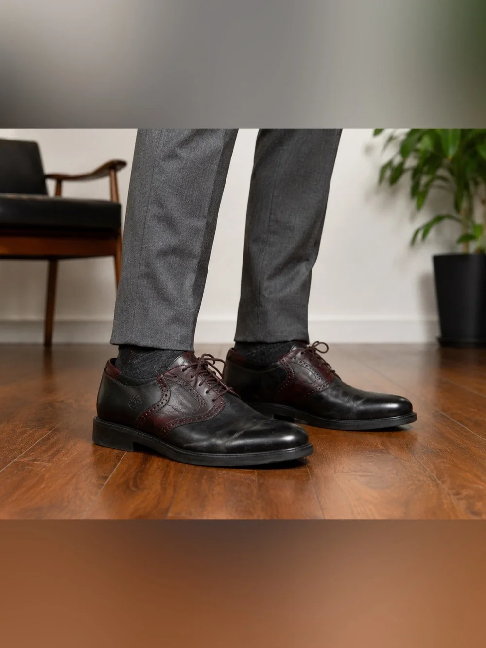 Timberland | Shoes | Timberland Black And Burgundy Leather  display picture 3